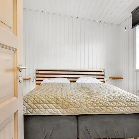 Alfrida - 1-5km From The Sea By Interhome Feriehus *