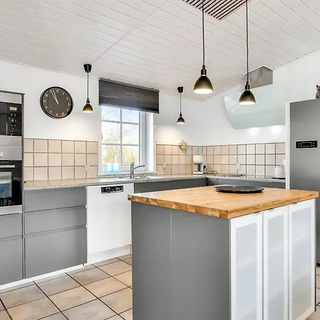 Сasa de vacaciones Alfrida - 1-5km From The Sea By Interhome *