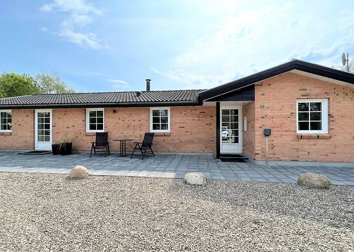 Alfrida - 1-5km From The Sea By Interhome Holiday home