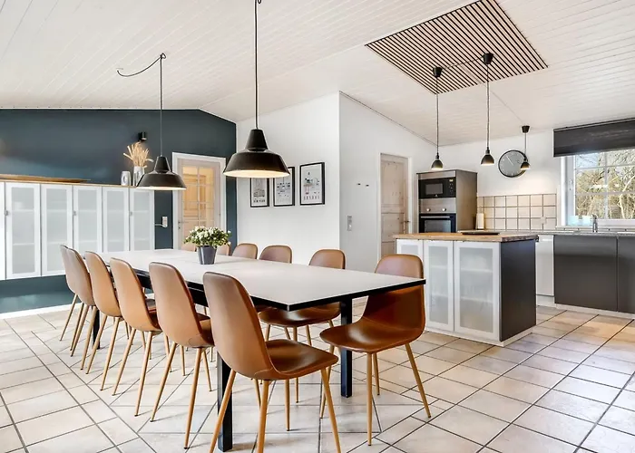 Alfrida - 1-5km From The Sea By Interhome *